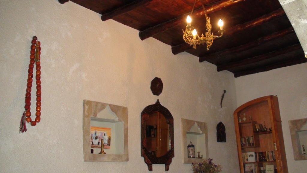 Riad Arambys Εσαουίρα Εξωτερικό φωτογραφία