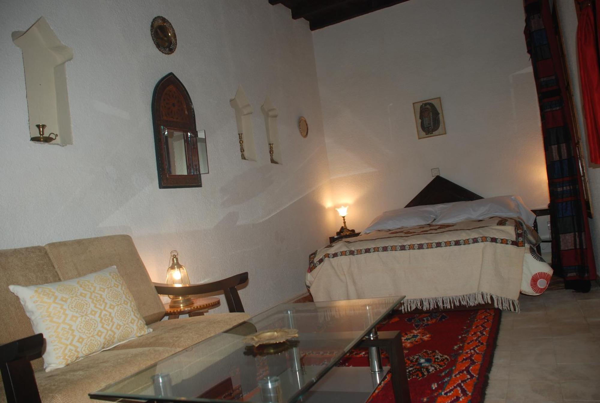Riad Arambys Εσαουίρα Δωμάτιο φωτογραφία