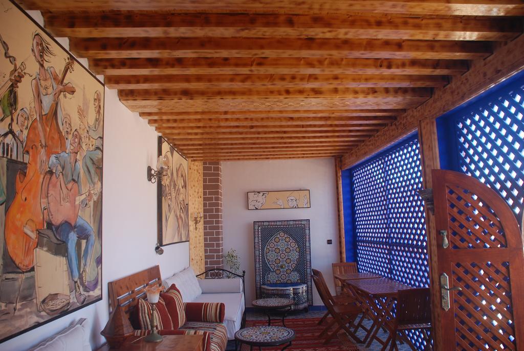 Riad Arambys Εσαουίρα Εξωτερικό φωτογραφία