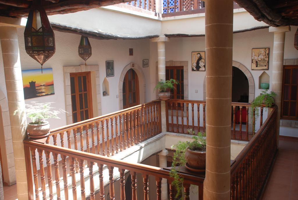 Riad Arambys Εσαουίρα Εξωτερικό φωτογραφία